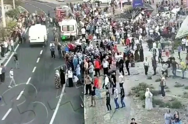 Mardin'deki tır kazasında yeni görüntüler ortaya çıktı! Faciadan birkaç saniye önce...