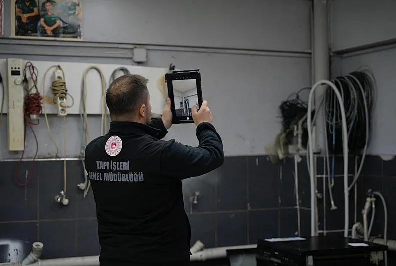 Ağır hasarlı bina var mı? Kurum açıkladı