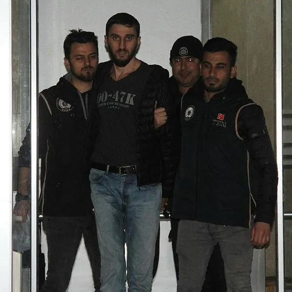 Adana'da skandal olay! Telefonundan çıkanlar şoke etti-1