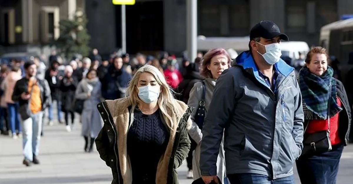 Rusya'da son 24 saatte 4 binden fazla yeni vaka