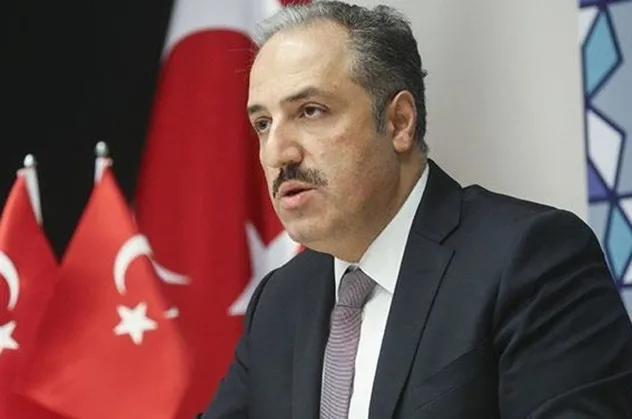DEVA Partili Mustafa Yeneroğlu Ayasofya'da Fetih Suresi okunmasından rahatsız olmuştu! 2 yıl önceki paylaşımı ortaya çıktı