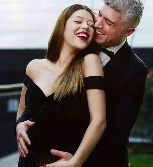 Özcan Deniz ve Feyza Aktan'ın oğlunun ismi belli oldu-4