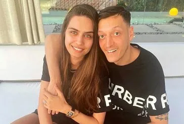 Eski futbolcu Mesut Özil ve eşi Amine Gülşen biniciliğe merak sardı! Özil kesenin ağzını açtı...