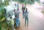 Yer: İstanbul, Tuzla... Ehliyetsiz sürücü bankta oturan kadını böyle ezdi!
