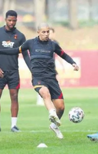 Feghouli’ye yeni görev
