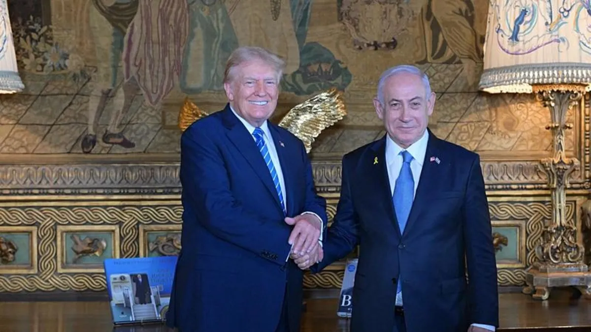 ABD'nin eski Başkanı Trump katil İsrail'in Başbakanı Netanyahu ile görüştü