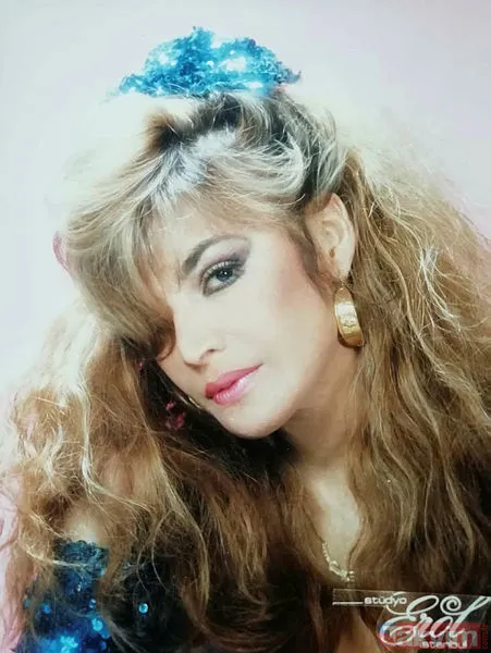 Bergen’in en yakın arkadaşı Tüdanya’dan yıllar sonra gelen itiraf: Bergen’i dizime yatırıp gözüne… - 11