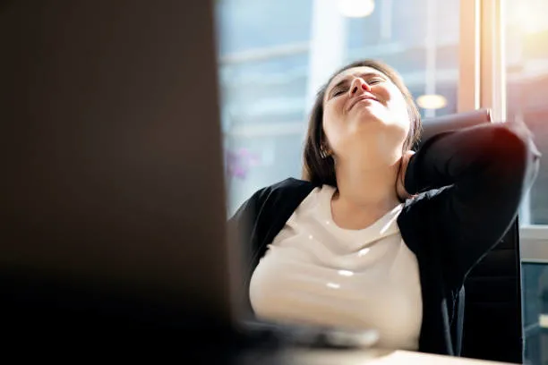 boyun-kamburunu-3-ayda-yok-eden-yontem-deve-horgucu-dumduz-olacak-sizde-de-varsa-bunu-deneyin-1705948904441.jpg Deve hörgücü dümdüz olacak! Boyun kamburunu 3 ayda yok eden yöntem! Sizde de varsa bunu deneyin-3