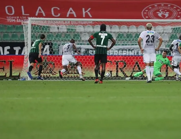 Kartal zirve aşkına!