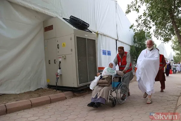 Hacı adayları Arafat yolunda! Diyanet İşleri Başkanı Ali Erbaş talimatı verdi: Hacı adaylarının Arafat’a intikali başladı - 25