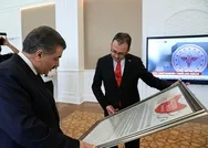 Son dakika: Bakan Kasapoğlu, Kovid-19 kahramanları için yazılan mektupları Bakan Kocaya iletti