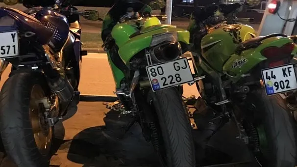 Gaziantep'te "abart egzoz" uygulaması! Trafikten men edildiler-1