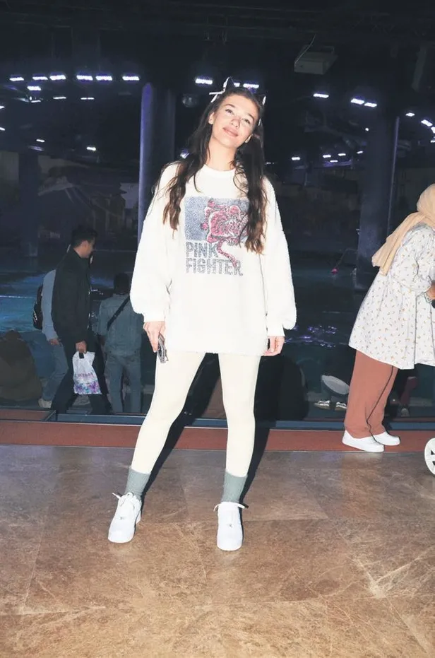 kardeslerimin-yildizi-onur-seyit-yaranin-sohreti-sinirlari-asti-1671656772751.jpeg Kardeşlerim'in yıldızı Onur Seyit Yaran'ın şöhreti, sınırları aştı-3