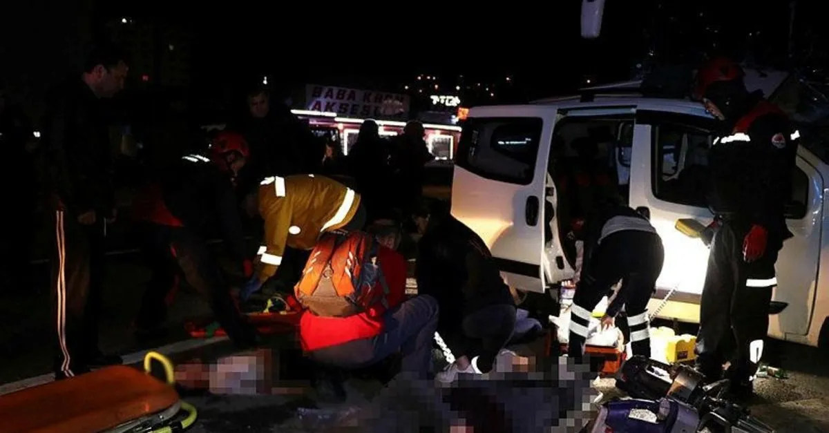 Son Dakika Adana Pozanti Da Feci Kaza Yolcu Otobusu Ile Hafif Ticari Arac Carpisti Takvim