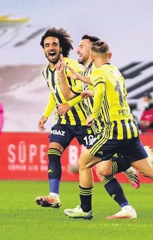 Fenerbahçe Twitter’da devleri solladı