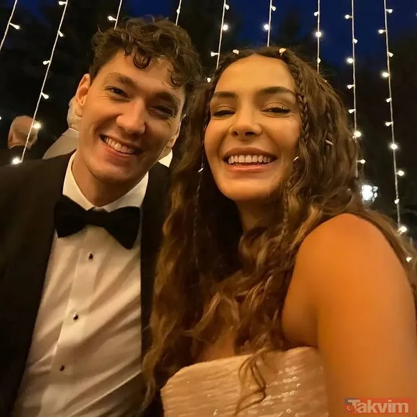 Hercai’nin yıldızları evlendi! Ebru Şahin anbean paylaştı Oya Unustası ile Ahmet Tansu Taşanlar düğün dansı sosyal medyayı salladı - 4