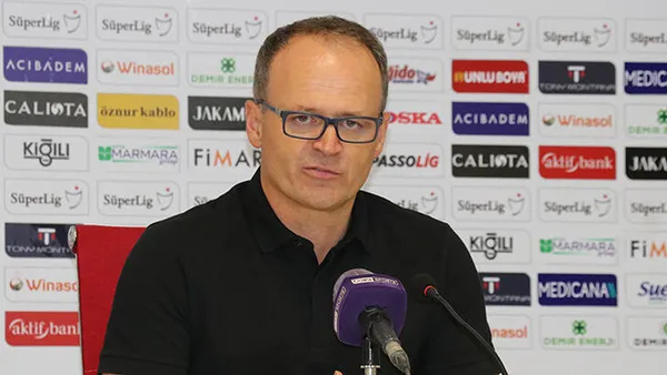 irfan-buz-kimdir-kac-yasinda-nereli-y-malatyaspor-teknik-direktoru-irfan-buz-hangi-takimli-1620797465542.jpg İrfan Buz kimdir, kaç yaşında, nereli? Y. Malatyaspor teknik direktörü İrfan Buz hangi takımlı?-2