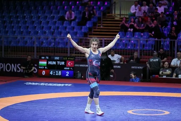 Avrupa Güreş Şampiyonası'nda Yasemin Adar Yiğit beşinci kez Avrupa şampiyonu oldu-4