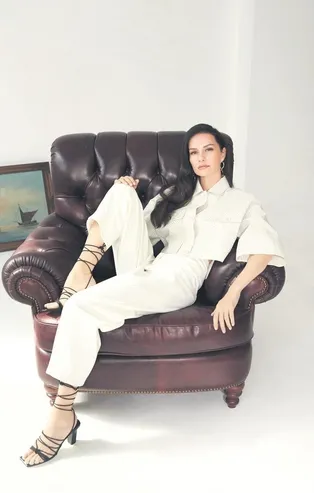 Yasemin Özilhan yüksekten uçunca Nazlı Sabancı'ya kısmet oldu! 150 bin TL'ye...