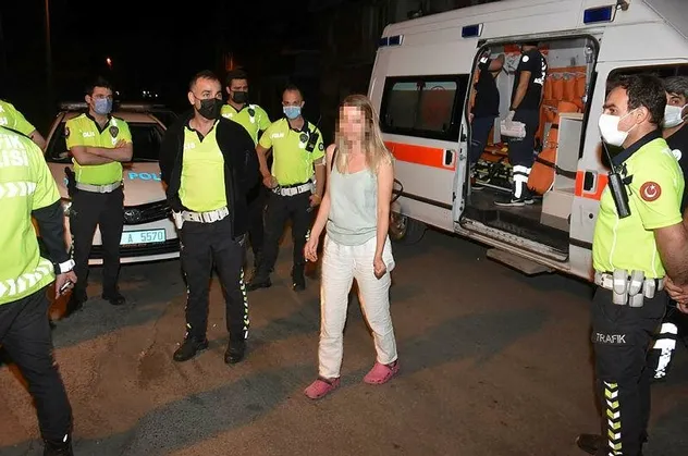 SON DAKİKA: 'Dur' ihtarına uymadı! Polis lastiklerine ateş ederek durdurdu