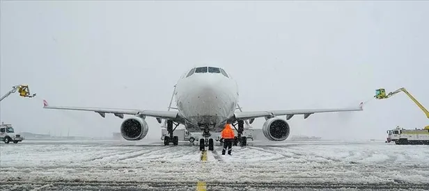 İstanbul Havalimanı’nda kar alarmı!
