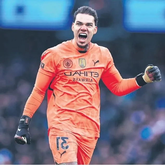 The Athletic: Ederson kalıyor