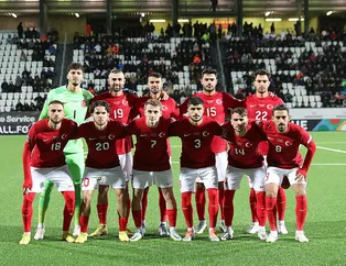 A Milli Futbol Takımı’nın Faroe Adaları’na yenilmesi büyük şok yarattı! Transferde para saçıyoruz ama yokları oynuyoruz