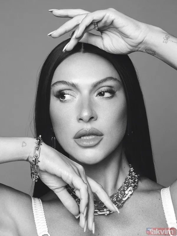 Hadise'den UNICEF'in kayığında Türkiye'ye itibar suikastı! Skandal sözlere tepki yağdı - 4