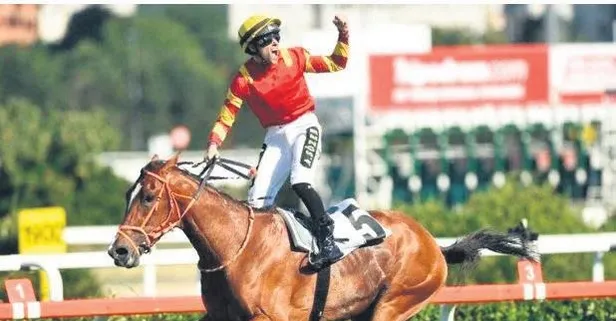 98. Gazi Koşusu’nda başarıya imza atan Akın Sözen’in, yeşil sahalardan hipodroma geçiş yaptığı ortaya çıktı