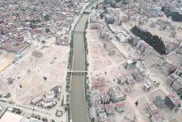Asrın felaketinde enkazlar kaldırıldıkça acının boyutu gözler önüne serildi!