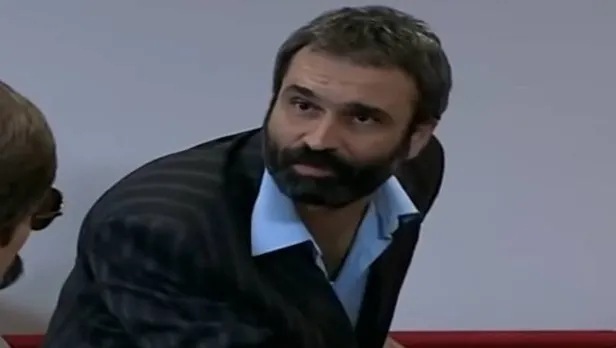 kurtlar-vadisi-bedir-oldu-mu-neden-dizide-palain-adamiydi-levent-guner-kimdir-kac-yasindaydi-nereliydi-1674729273381.jpg Kurtlar Vadisi Bedir ÖLDÜ MÜ, neden? Dizide Pala'ın adamıydı: Levent Güner kimdir, kaç yaşındaydı, nereliydi?-2