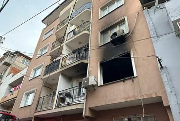 Korku dolu anlar! Apartman böyle yandı