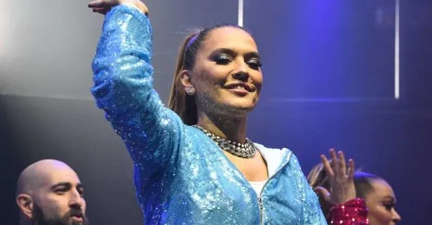 Versace Otel’den Demet Akalın’a jest!