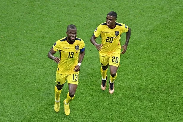 dunya-kupasi-acilis-karsilasmasinda-ekvador-ev-sahibi-katari-maglup-etti-1668969536325.jpeg Dünya Kupası açılış karşılaşmasında Ekvador ev sahibi Katar'ı mağlup etti-3