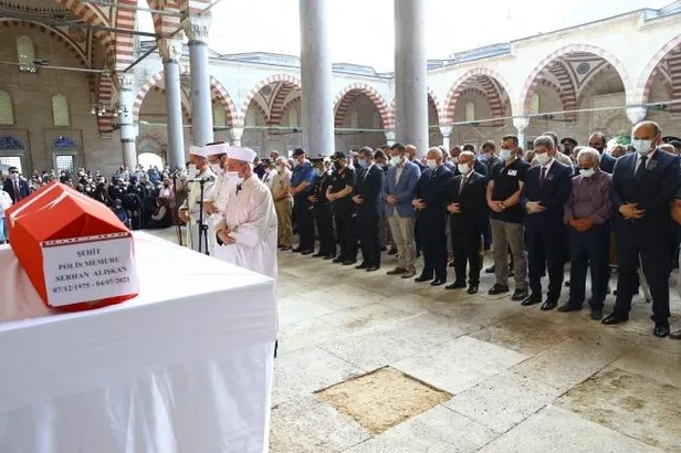 sehit-polis-memuru-serhan-aliskan-edirnede-topraga-verildi-1625520444841.jpeg