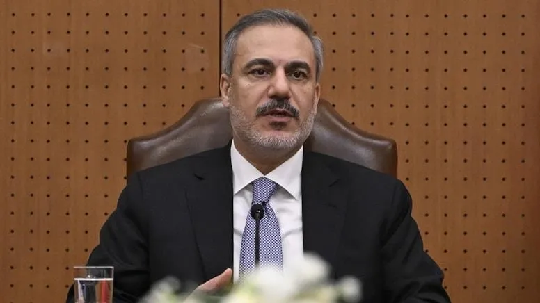 disisleri-bakani-hakan-fidan-katildigi-canli-yayinda-onemli-aciklamalarda-bulundu-1715800508242.jpeg Dışişleri Bakanı Hakan Fidan katıldığı canlı yayında önemli açıklamalarda bulundu-4