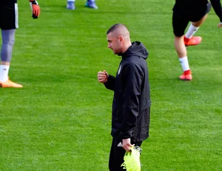 Burak Yılmaz Beşiktaş ile ilk antrenmanına çıktı