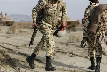 SON DAKİKA I İran Pakistan'da DAEŞ hedeflerini füze ile vurdu!