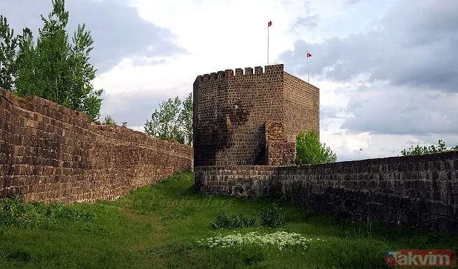 Malazgit savaşı böyle kazanıldı! Sultan Alparslan'ın tarihi değiştiren Kurt Kapanı taktiği