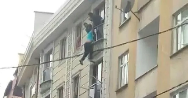 İstanbul Bağcılar’da korku dolu anlar! Pencereden sarkıp intihar etmek istedi