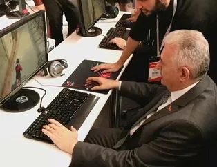 Binali Yıldırım ’PUBG’ oynadı