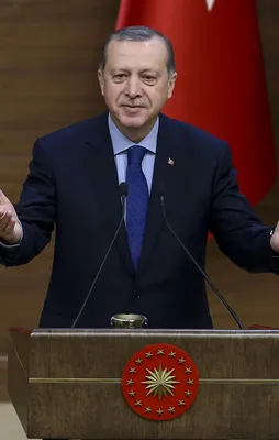 Futbol kulüpleri sözleşmeleri TL olarak yapacak