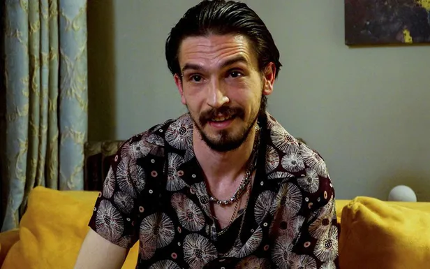 cukur-timsah-celil-kimdir-ahmet-melih-yilmaz-cukur-timsah-celil-cinsiyeti-ne-son-hali-nasil-instagram-adresi-1642689774597.jpg Çukur Timsah Celil kimdir? Ahmet Melih Yılmaz Çukur Timsah Celil cinsiyeti ne, son hali nasıl? Instagram adresi...-2