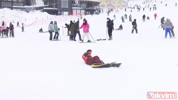 Uludağ'da yoğunluk! Kayak pistleri tıklım tıklım - 11