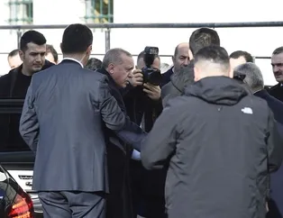 Başkan Erdoğan ile Binali Yıldırım Hz. Ali Camii'nde namaz kıldılar