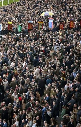 Son dakika: Dünya bunu konuşuyor! Koronavirüsten en çok etkilenen ülkelerden biri olan İngiltere'den ölümcül hata!