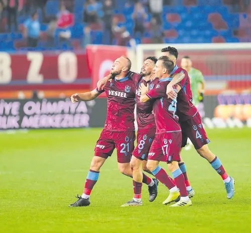 Bitsin artık bu hasret! Beşiktaş, Başakşehir ve Trabzonspor gruplarında ilk galibiyet için sahaya çıkıyor