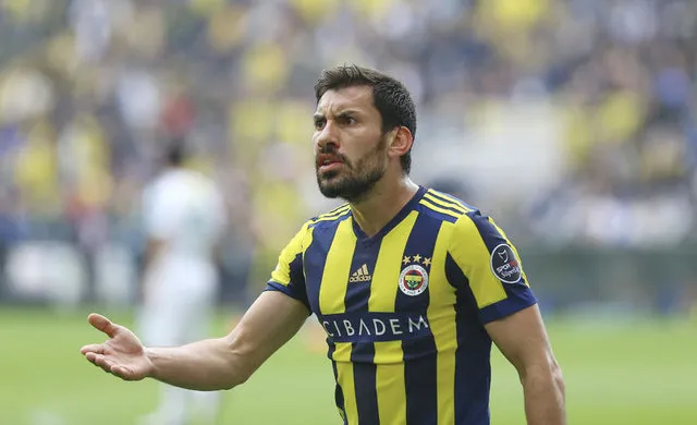 Gizem Özdilli önce ifşa etti sonra özür diledi - 11
