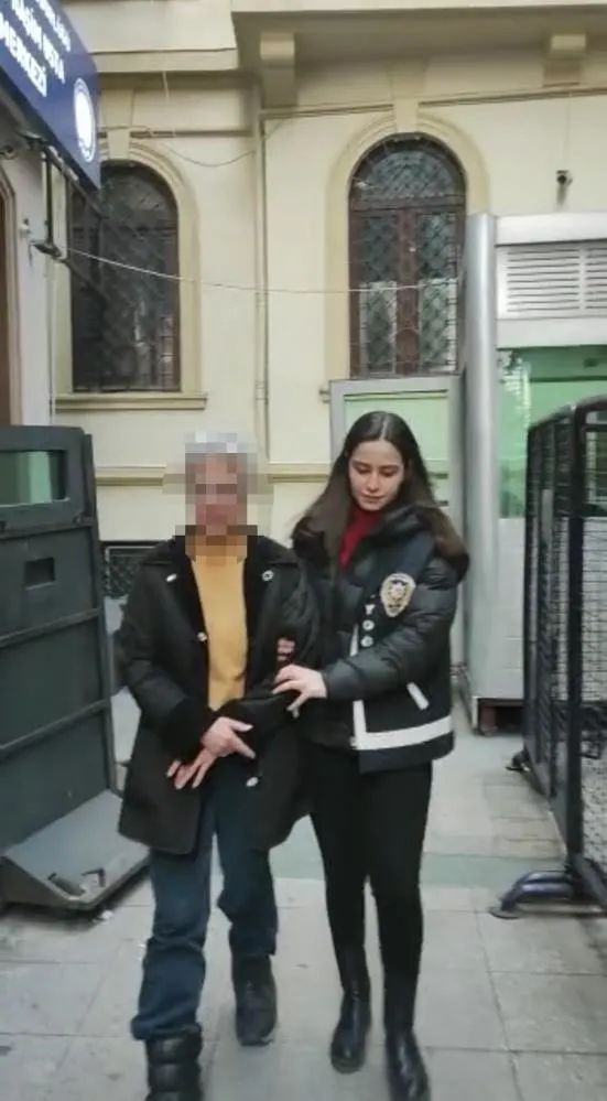 1692019946914.jpeg Suriye eski Büyükelçisine hırsızlık şoku: Kızı ve damadı tarafından soyuldu-6