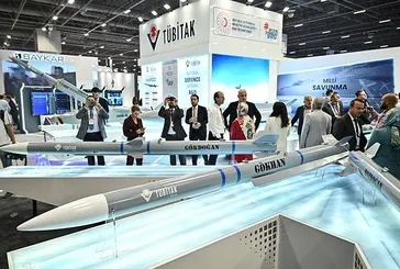 TÜBİTAK'ın milli ramjet motorlu hava-hava füzesi GÖKHAN ilk kez görücüye çıktı! Bakan Kacır açıkladı: "Türkiye'nin 2 bin kilometre menzilli füze programı var"